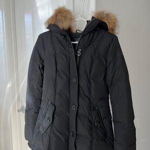 Beautiful and warm MACKAGE coat puffer